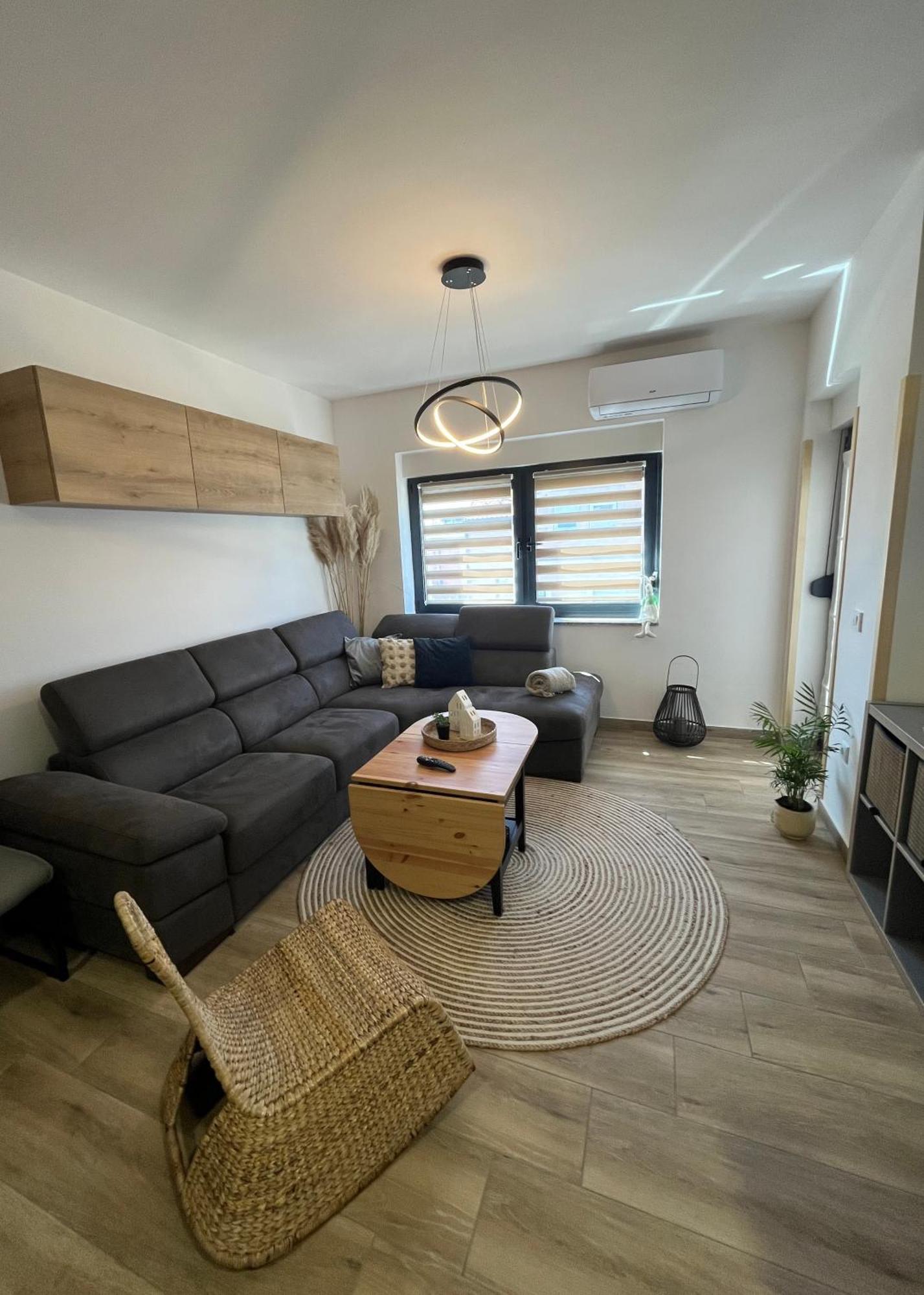 Apartman Sandra Nova Gradiska Eksteriør bilde
